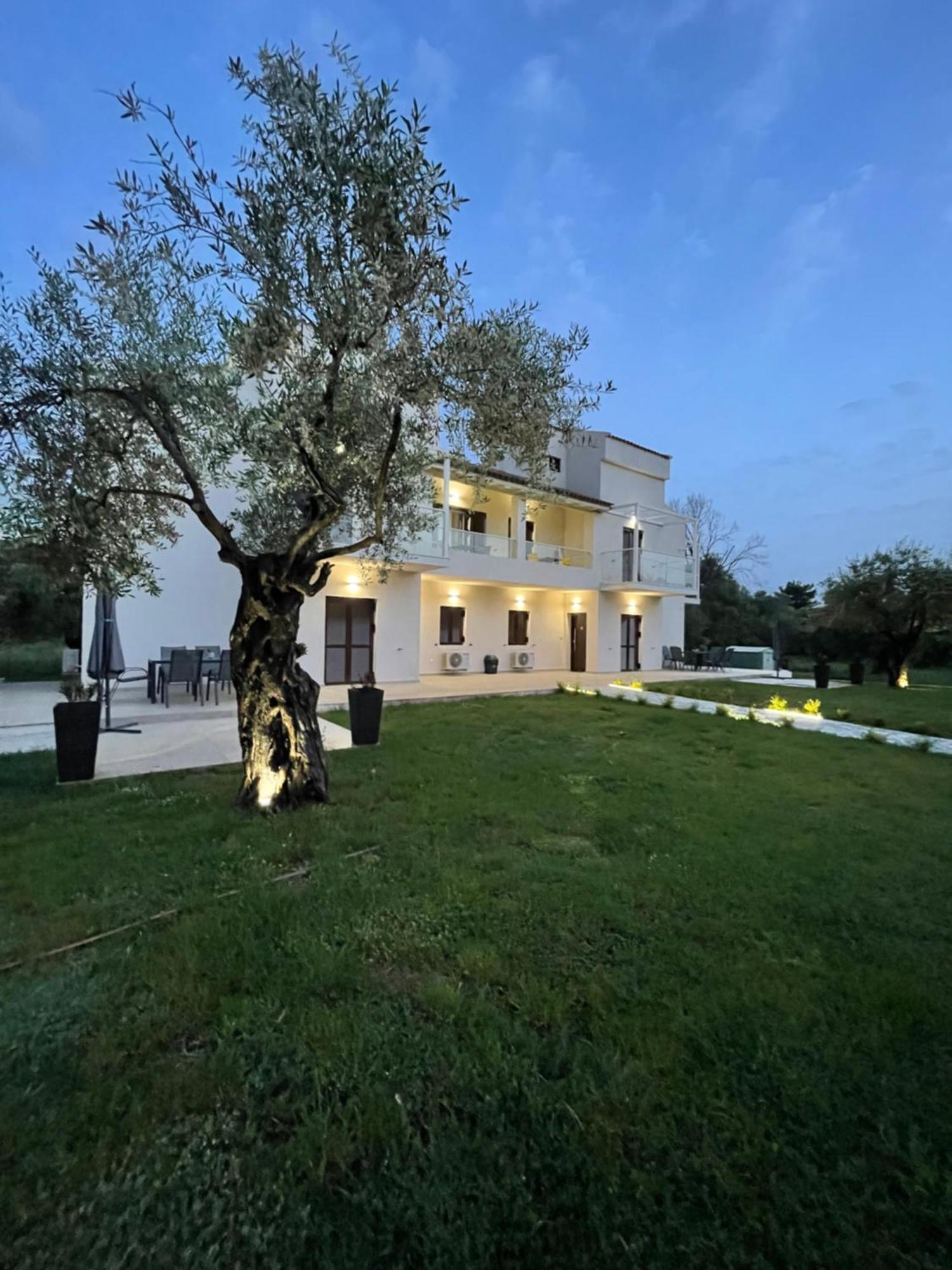 Villa Rodelia 1 ロダ 部屋 写真